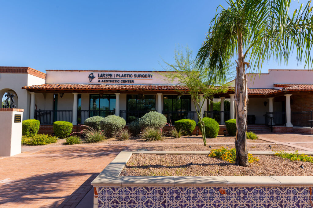 exterior of plastic surgery and aesthetic center where people can receive breast augmentation near Oro Valley, AZ